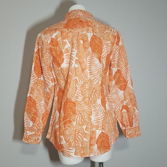 NWT Cleveland Browns Tommy Bahama Women's Linen Button Down Shirt - Picture 3 of 8